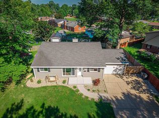 1317 Continental Dr, Evansville, IN 47715