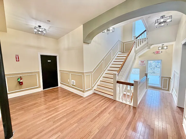1032 N 48th St #D-1A — Photo 15