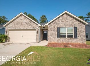 121 Back Cedar Ln, Centerville, GA 31028