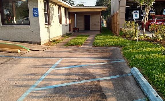 2nd image of 414 W Judge Perez Dr