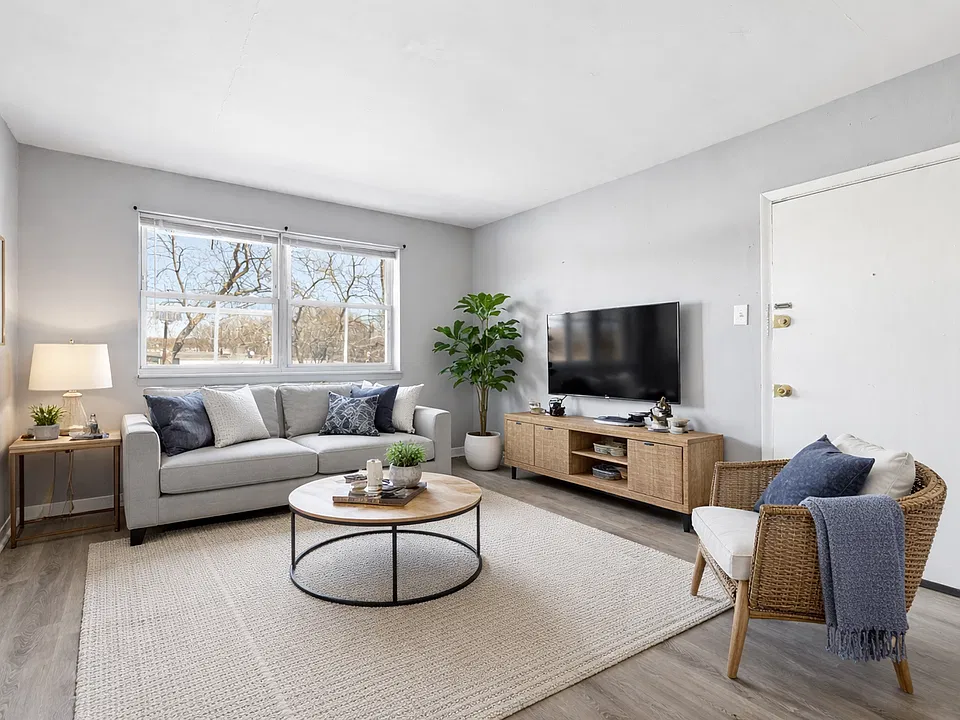 Offer Ends Soon! Up Your Living, Not Your Rent