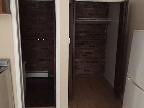 3rd image of 367 Elmwood Ave APT 4