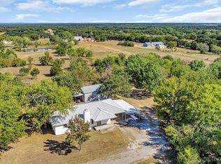 143 Seminole St, Healdton, OK 73438