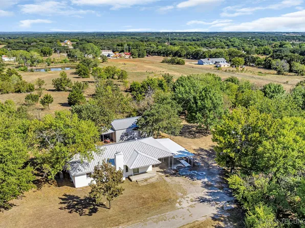 143 Seminole St, Healdton, OK 73438