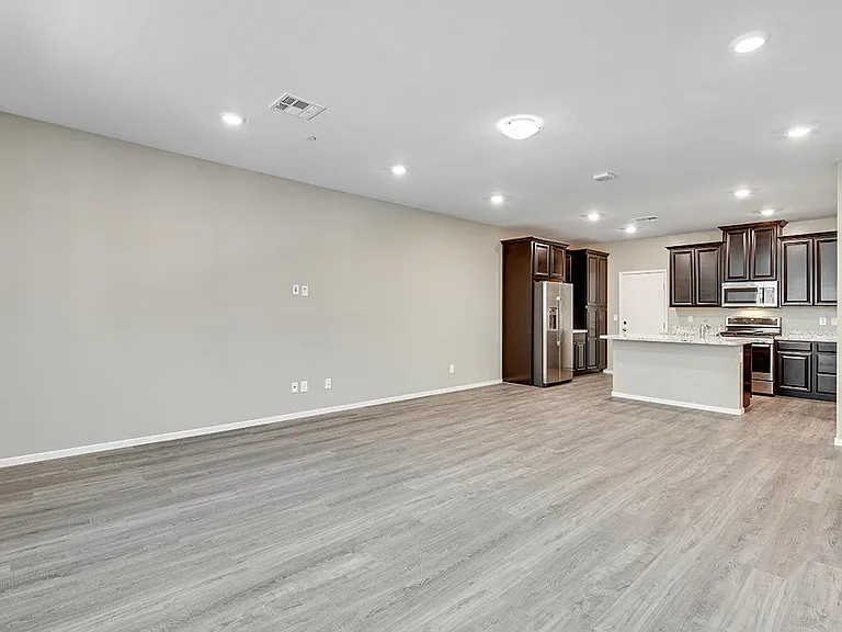 6238 Mavora Lakes St — Photo 10