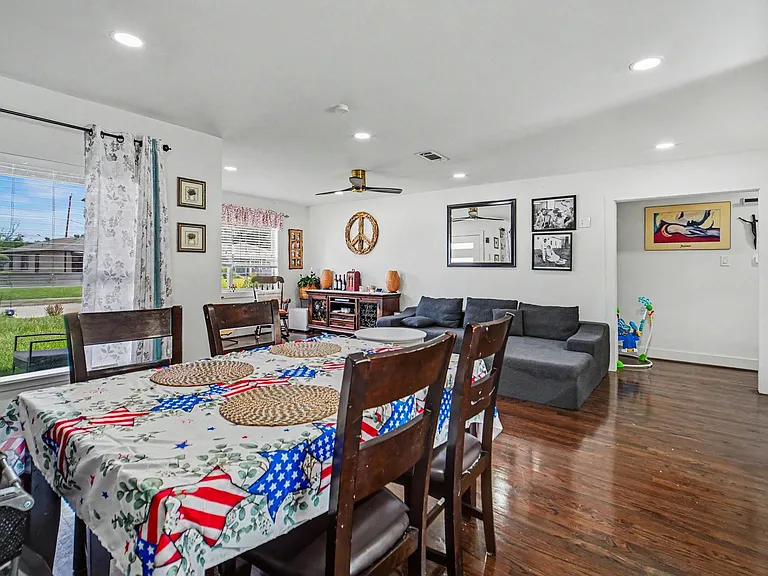 5226 Pomander Rd — Photo 9