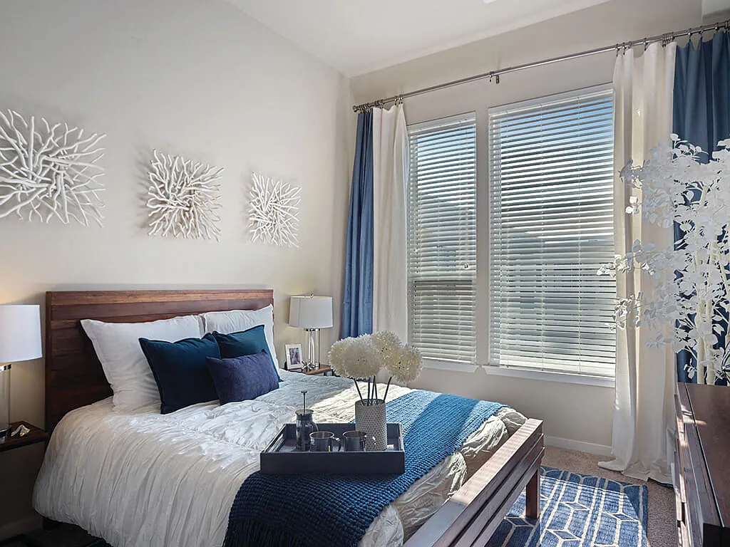 The Douglas Apartments — Photo 4