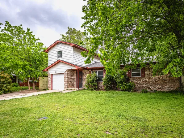 126 NE Angus St, Lawton, OK 73507