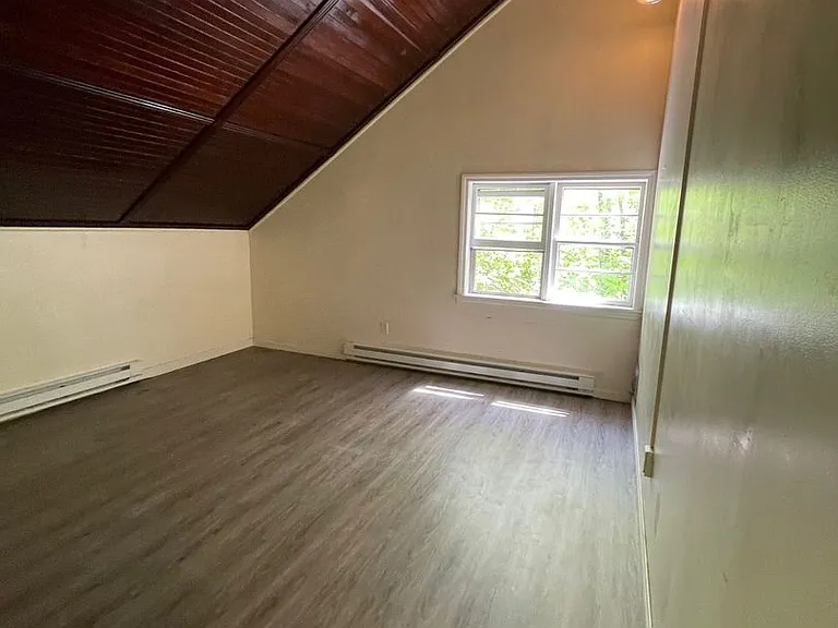 81 Torrington Ave #5 — Photo 3