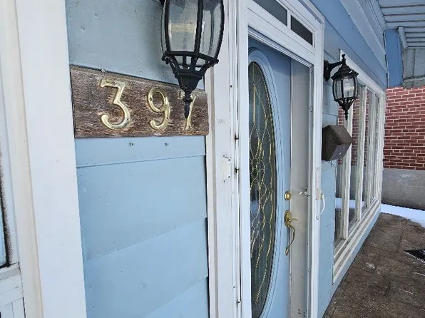 397 Pharmacy Ave, Toronto, ON M1L 3G4