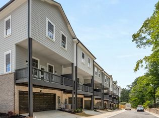 3165 Dogwood Dr #107, Hapeville, GA 30354