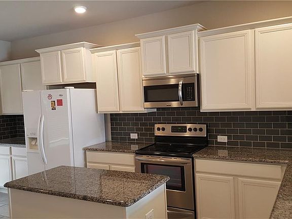 2nd image of 2308 Lighthouse Dr