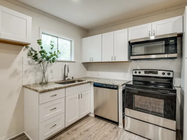 4609 Lois St, Fort Worth, TX 76119