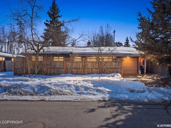 4242 Ross Ct, Anchorage, AK 99508