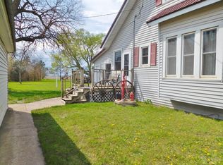 3547 Zearing Ave, Farnhamville, IA 50538