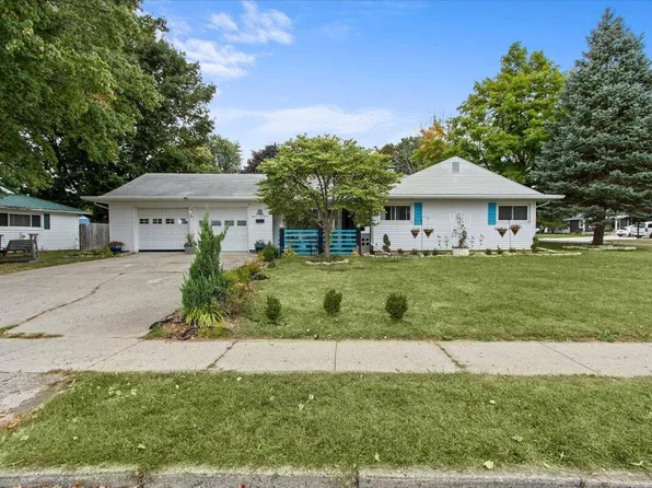 1117 Erie St, Bellefontaine, OH 43311