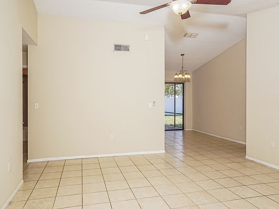 5th image of 2264 Silver Maple Ct