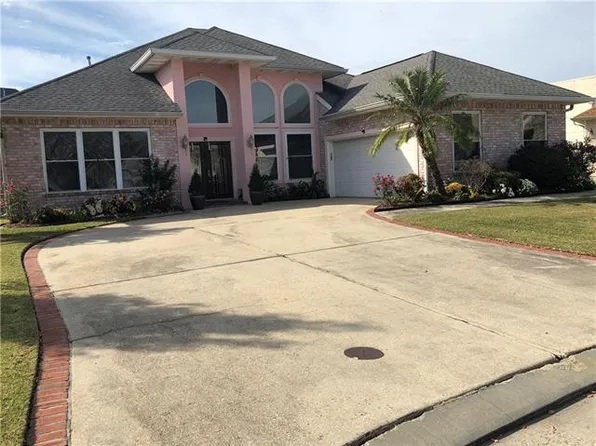 140 E Greenbrier Dr, New Orleans, LA 70128