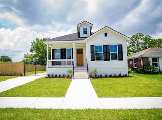 312 Doerr Dr, Arabi, LA 70032