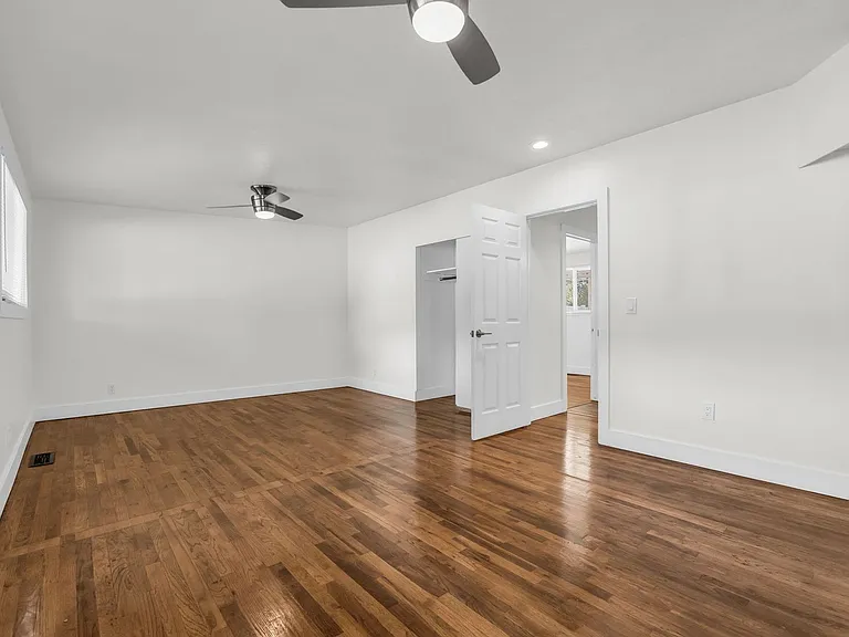 1473 N 200 W — Photo 13