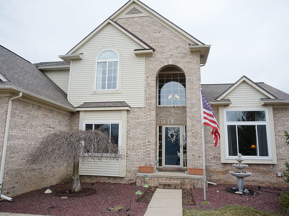 1st image of 25869 McCrory Ln