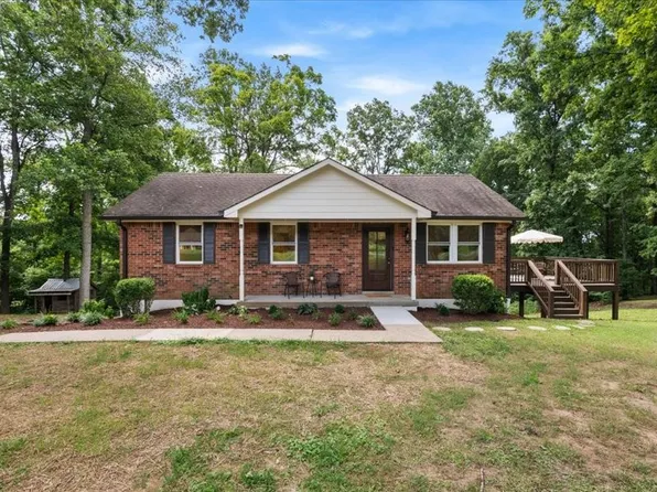 5913 Huffman Rd, Goodlettsville, TN 37072
