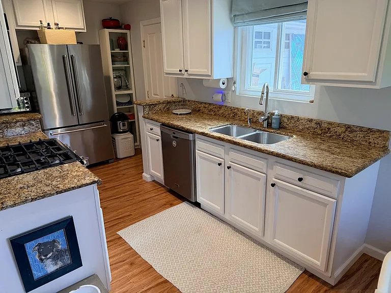 757 Teaberry St — Photo 8