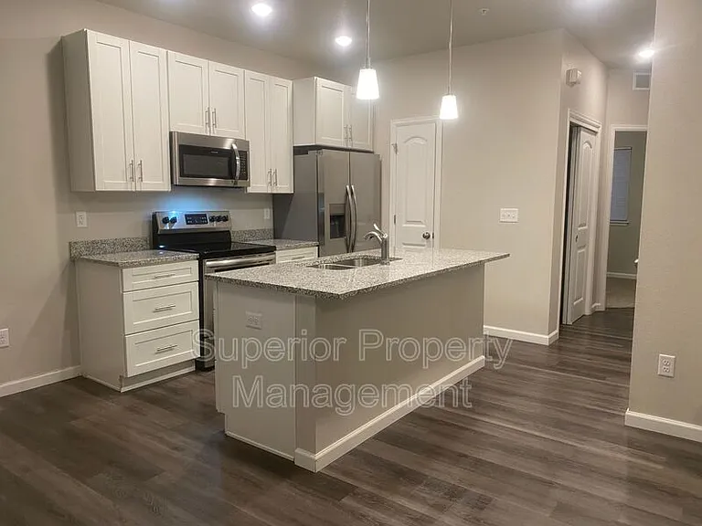 1611 Richard Martin Dr #102 — Photo 23