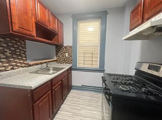 44 4th St APT 3L, Newark, NJ 07107