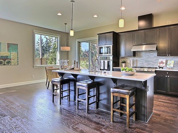 Example of Nook and Kitchen