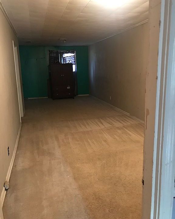 1st image of 3644 Michigan Blvd
