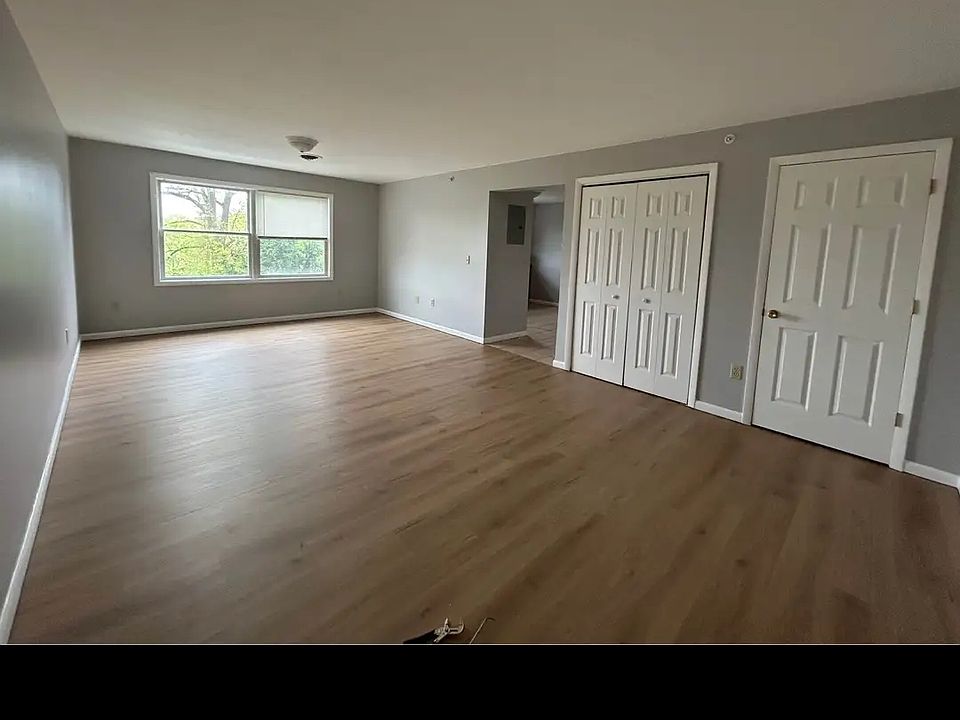 1st image of 100 Project Rd #12