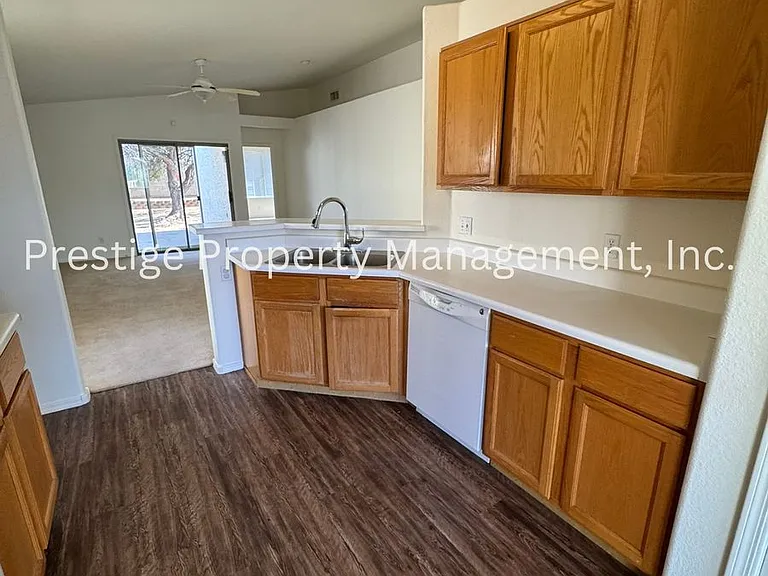 9142 E Calle Arroyo Rapido — Photo 9