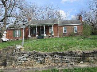 114 Junction Rd, Ewing, KY 41039