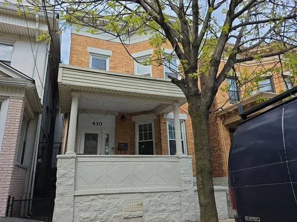 430 58th St, West New York, NJ 07093