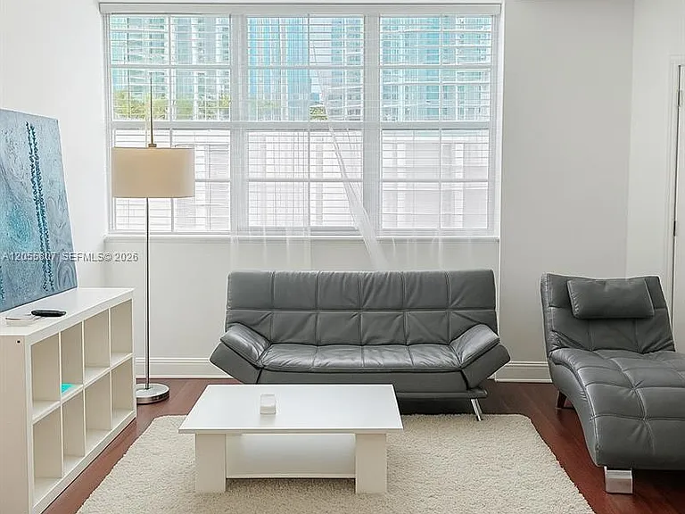 905 Brickell Bay Dr #1022 — Photo 5
