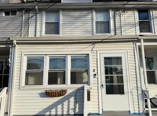 84 E Burlington St, Bordentown, NJ