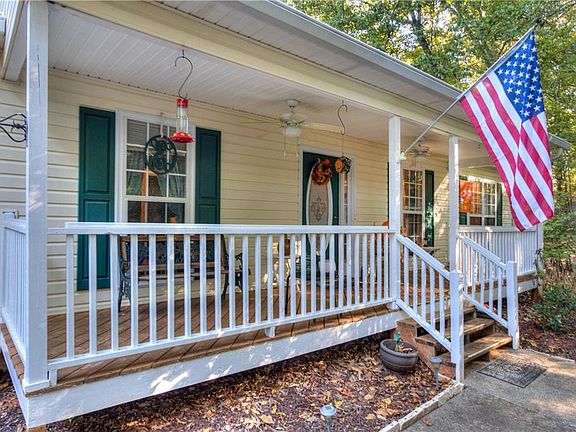5th image of 15 Mountain Trail Ct