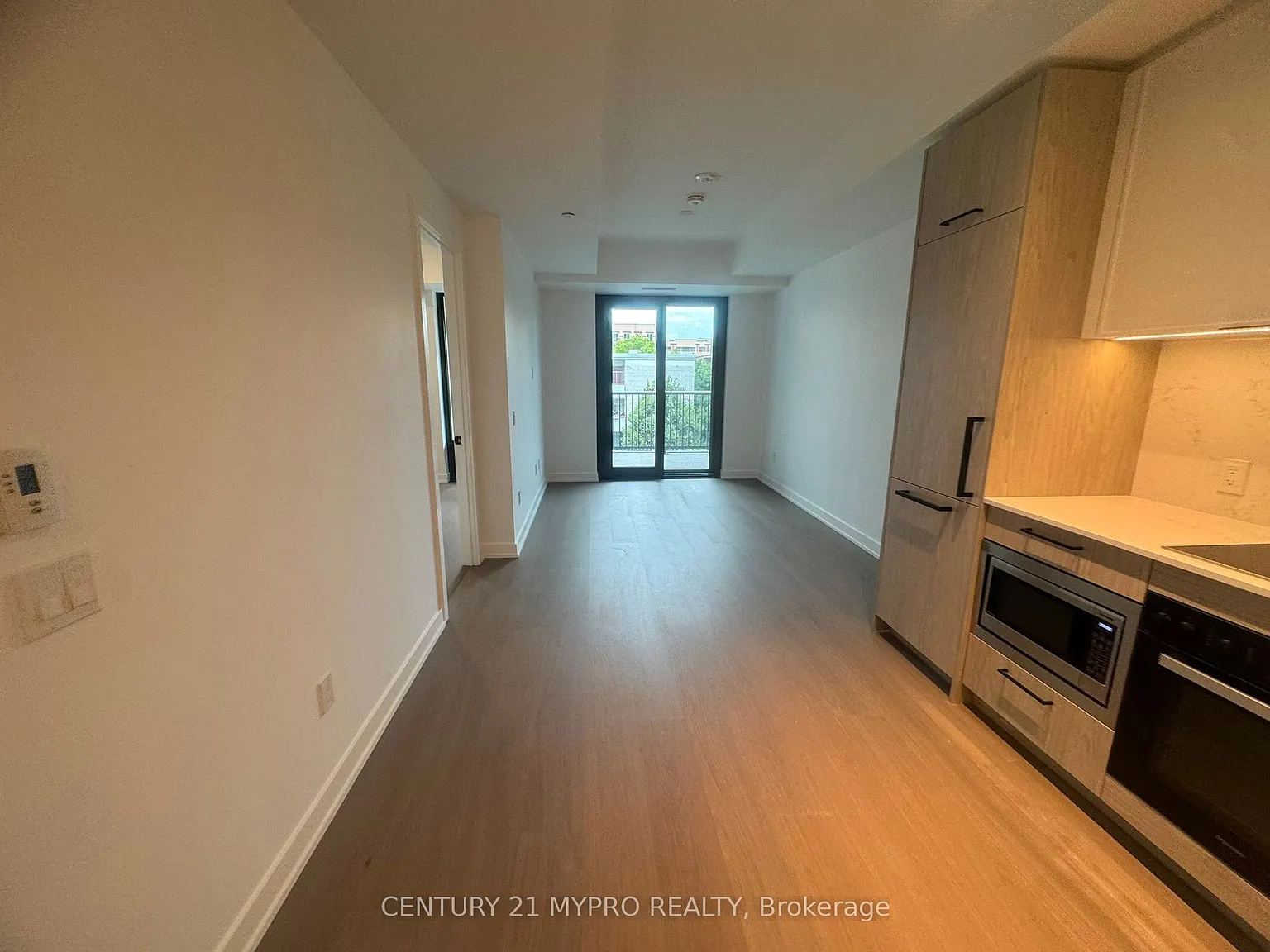 2 bed, $3,500 — Photo 2