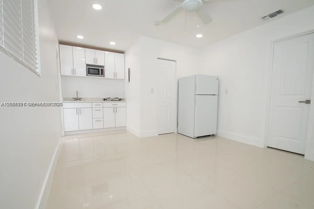 Flagler Grove Estates Ext — Photo 1