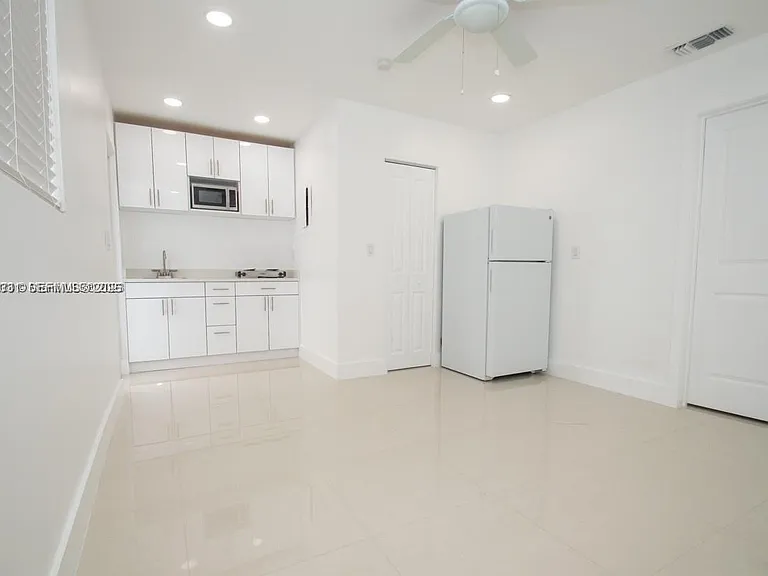 233B NW 53rd Ave #1 — Photo 1