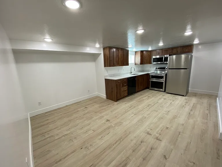 465 E 1000 N #BASEMENT — Photo 5