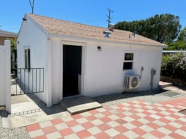 10437 Las Lunitas Ave