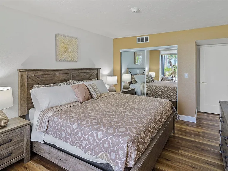 716 Bayport Way — Photo 41