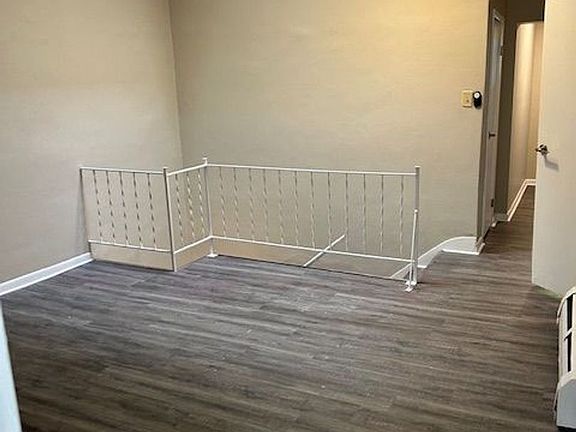 2nd image of 2148 Saint James Ave #4