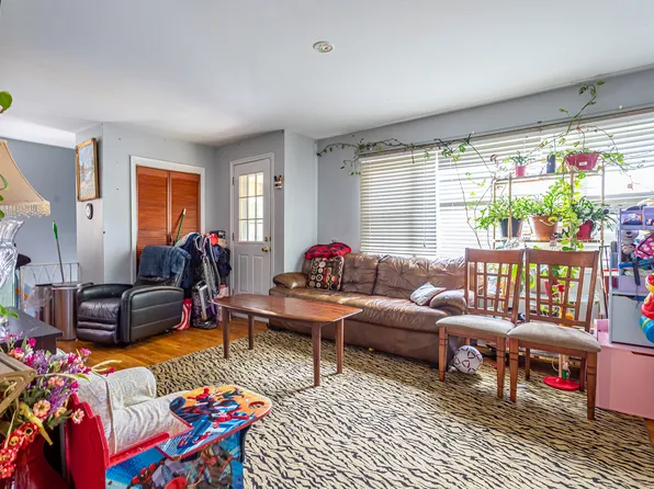 27 Bascom Place image 6 of 25