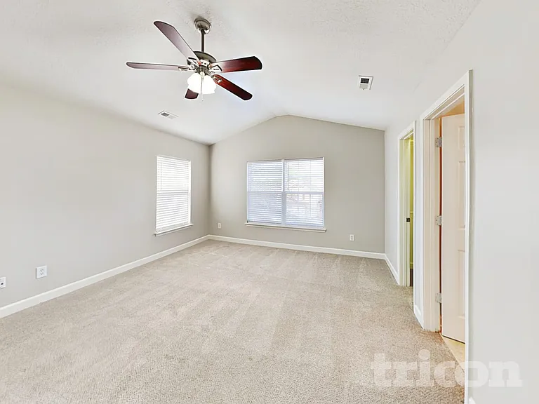 7633 Lady Liberty Ln — Photo 7