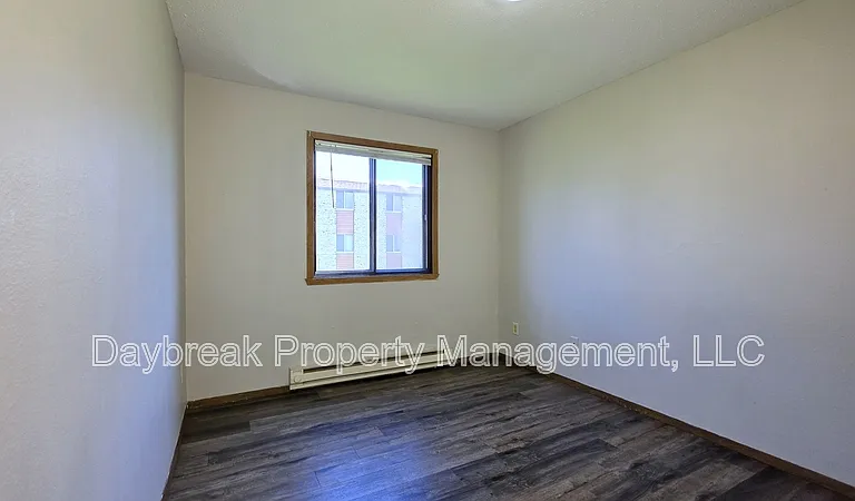 2408 3rd Ave N #12 — Photo 13