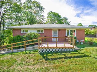 3718 School Rd, Murrysville, PA 15668