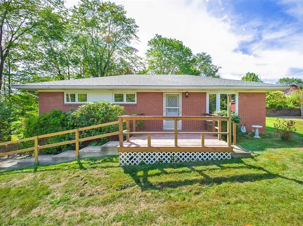 3718 School Rd, Murrysville, PA 15668